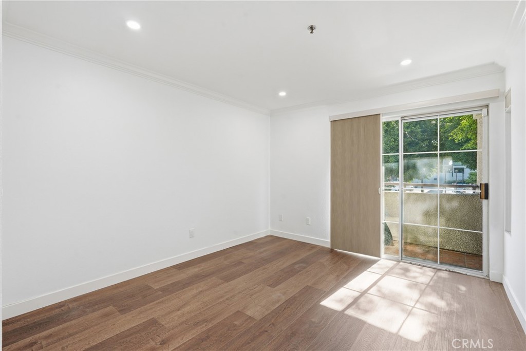 801 Pine 104