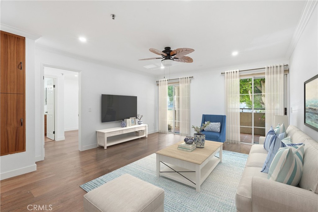 801 Pine 104