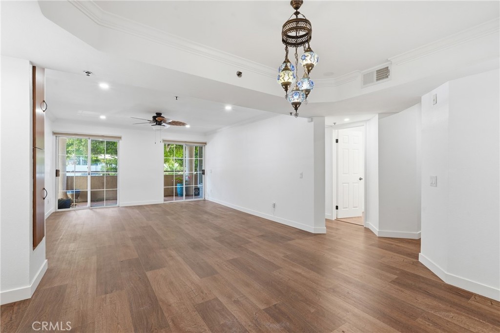 801 Pine 104