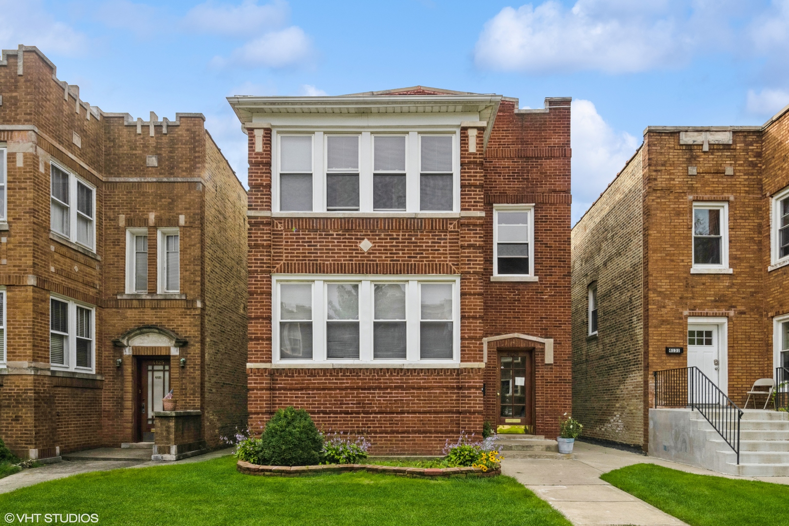 4129 W Nelson Street