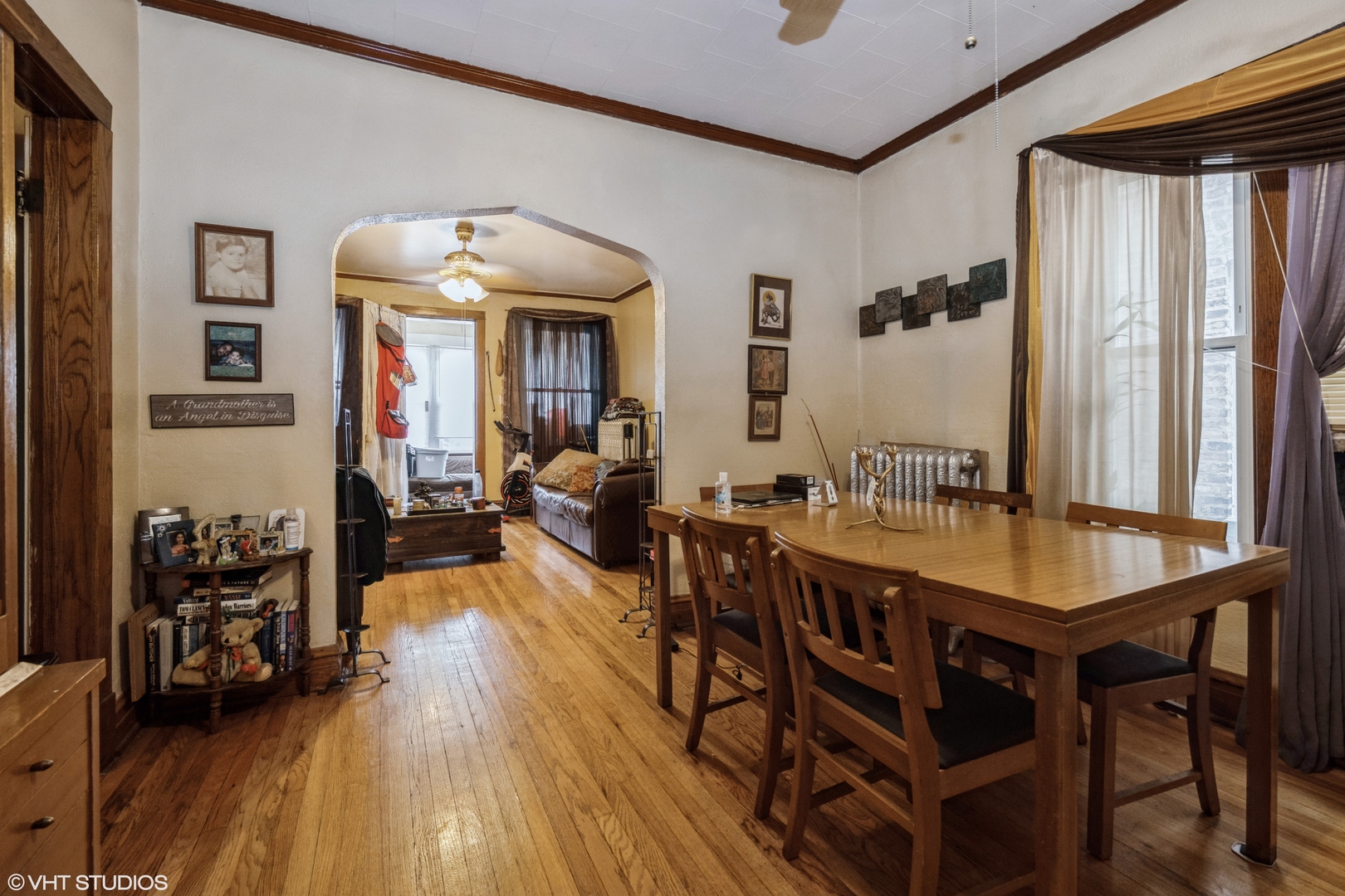 4129 W Nelson Street