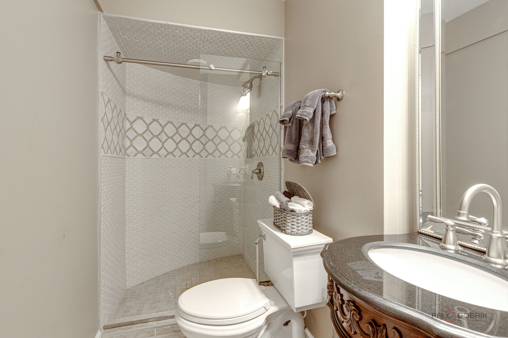 1126 Highland Avenue