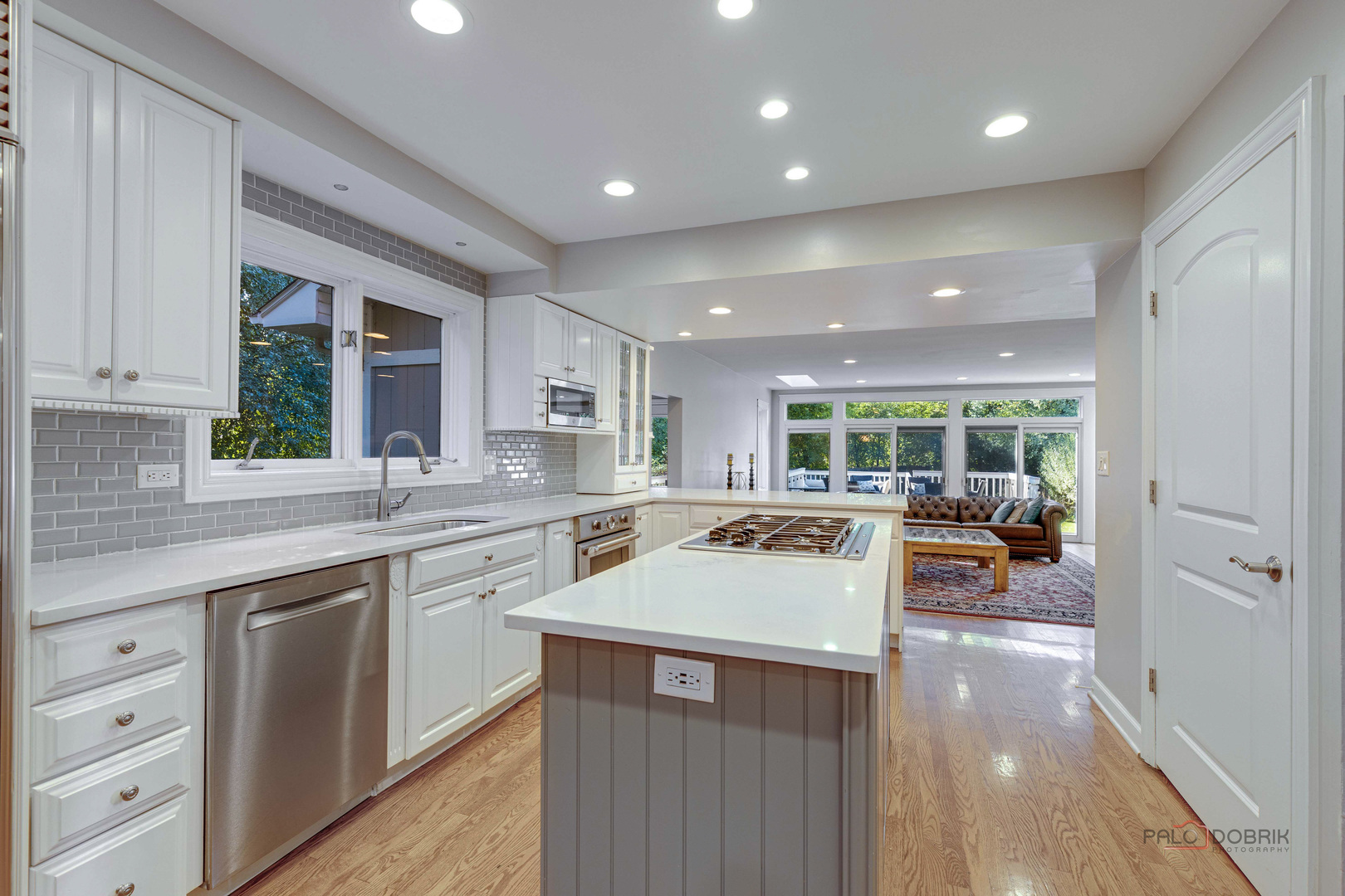 1126 Highland Avenue