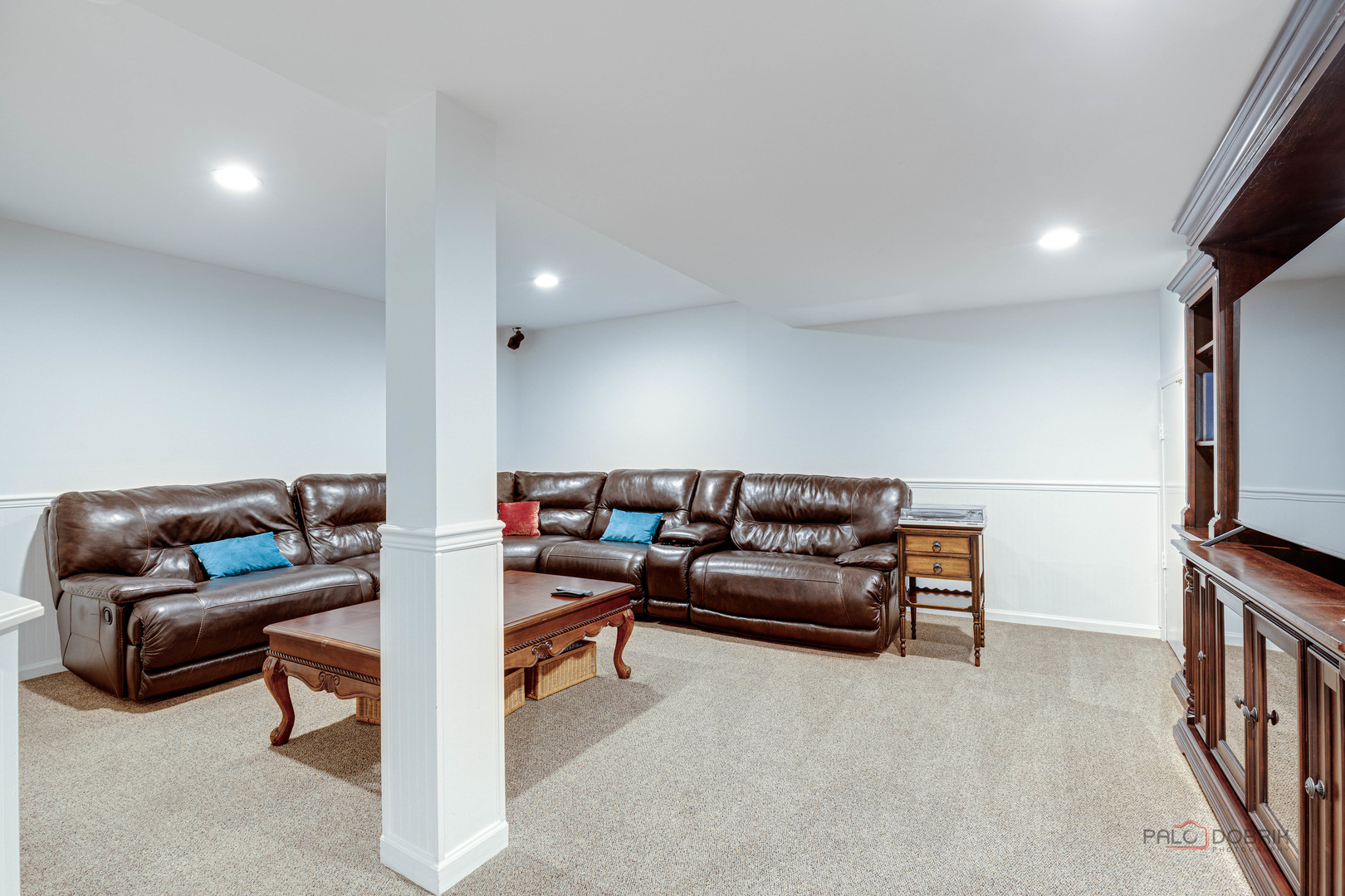 1126 Highland Avenue