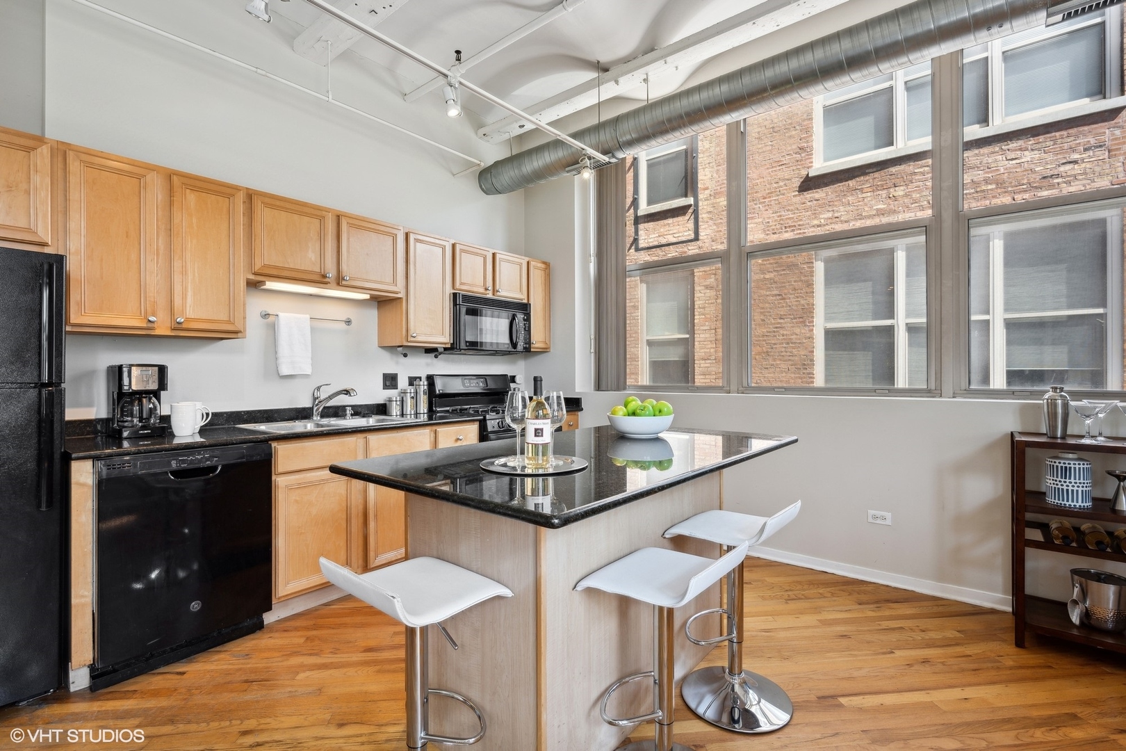 500 S Clinton Street Unit: 410