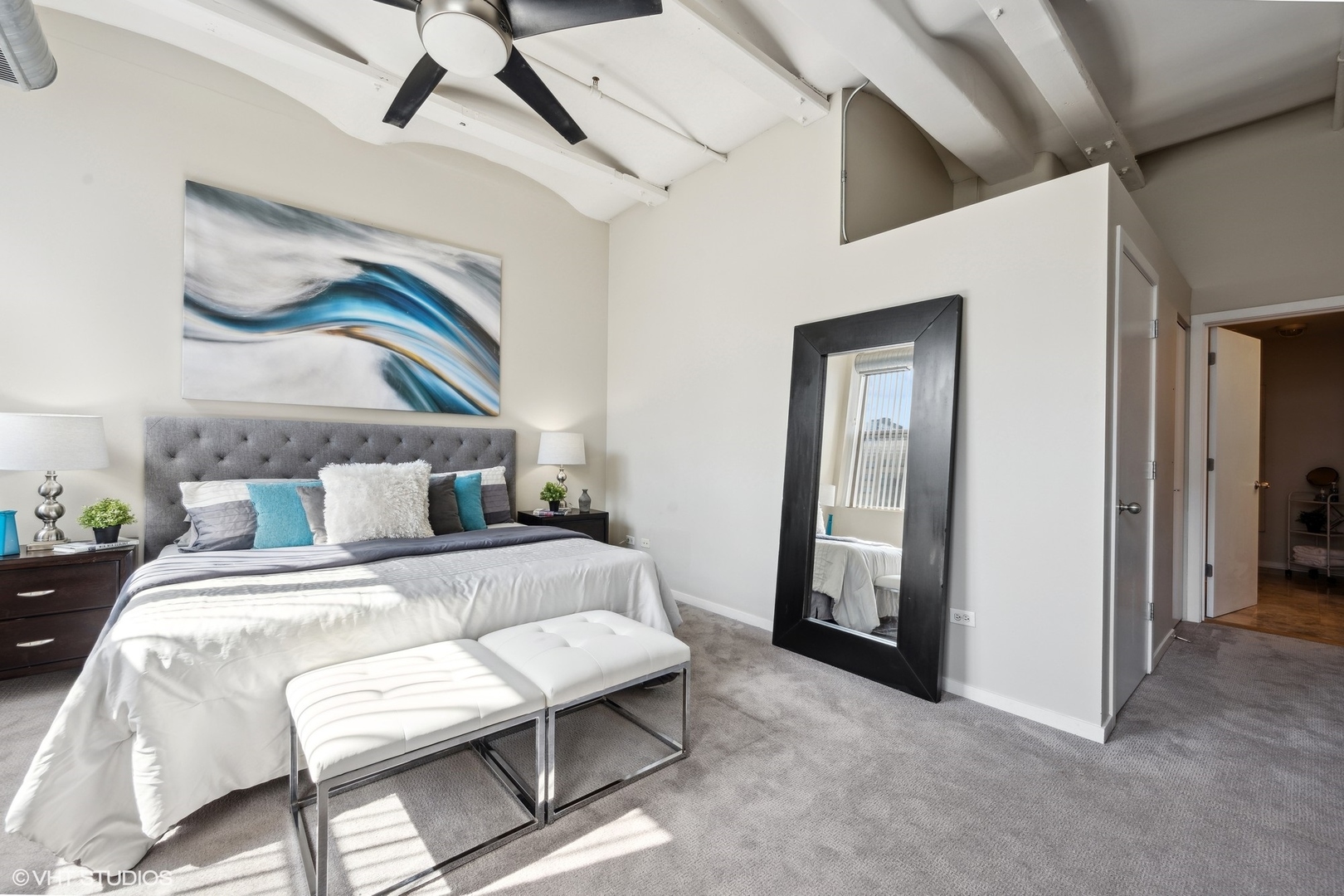 500 S Clinton Street Unit: 410