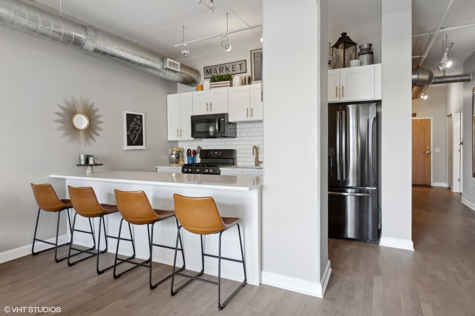 212 E CULLERTON Street Unit: 1001