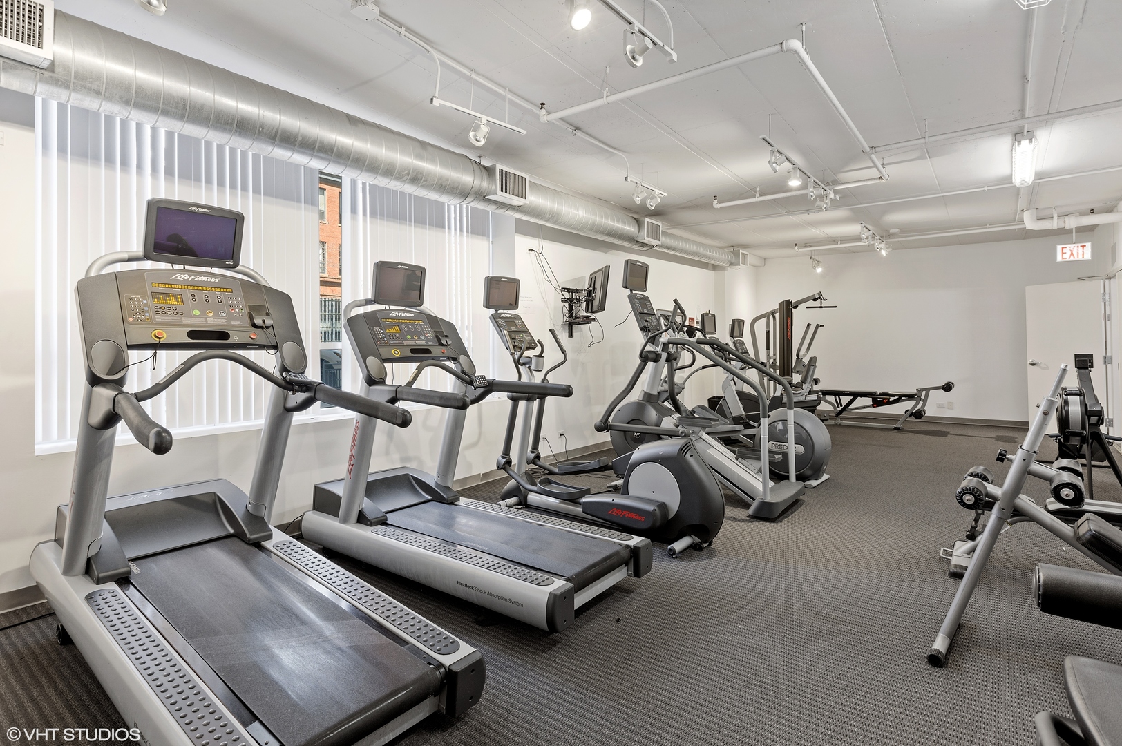 212 E CULLERTON Street Unit: 1001