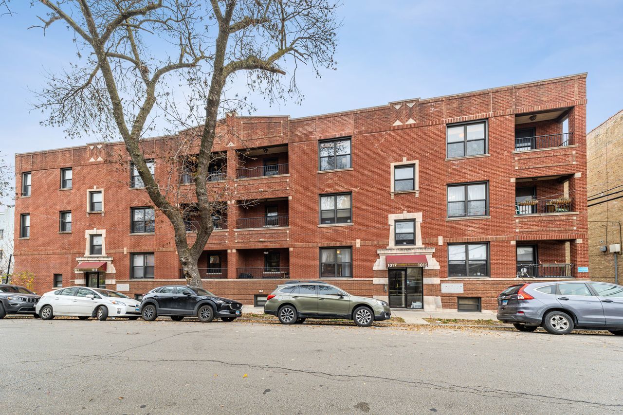 1017 N Campbell Avenue Unit: 2