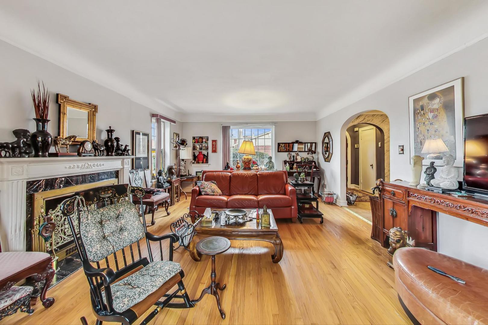 7356 S Bennett Avenue