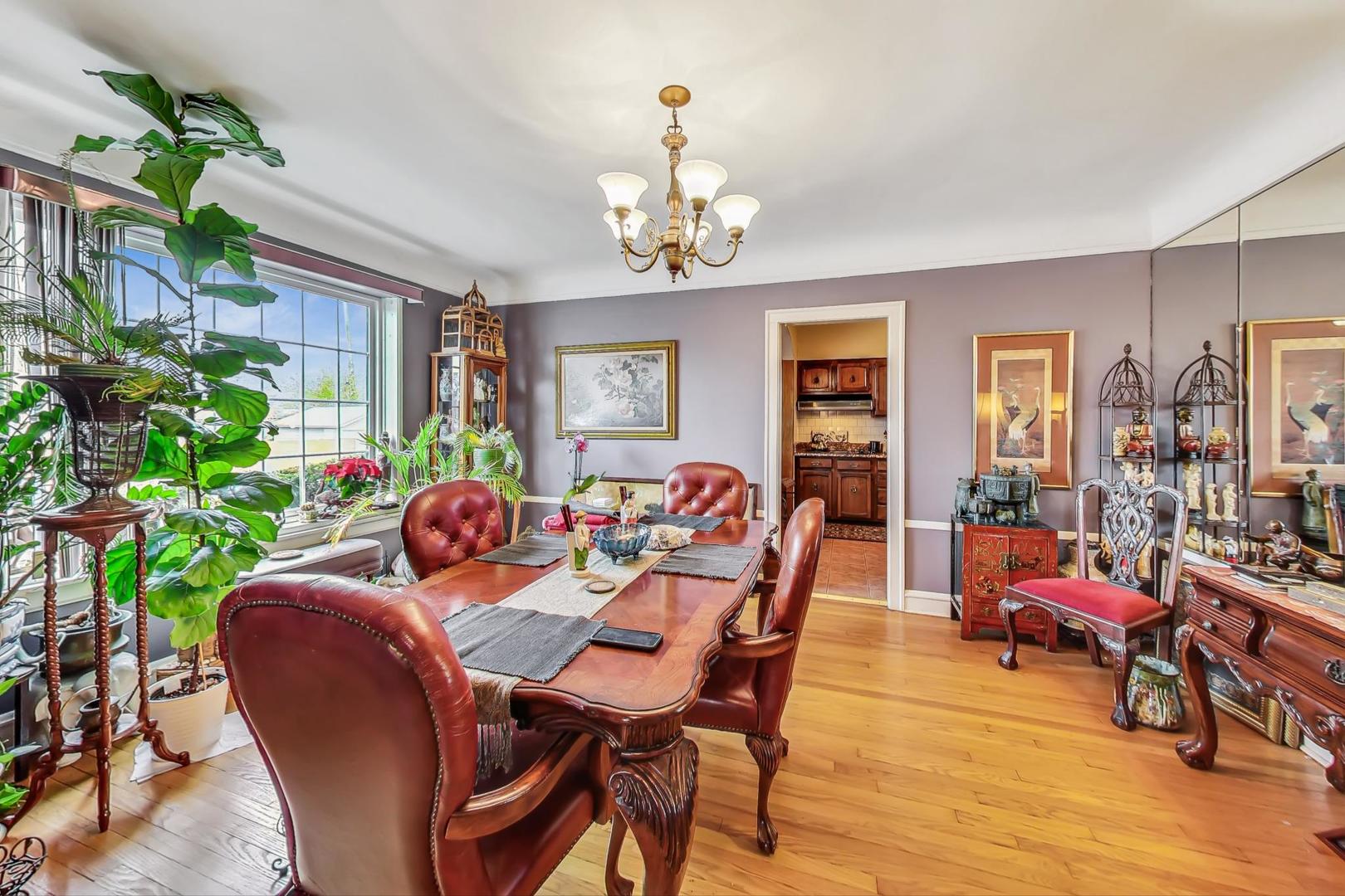 7356 S Bennett Avenue