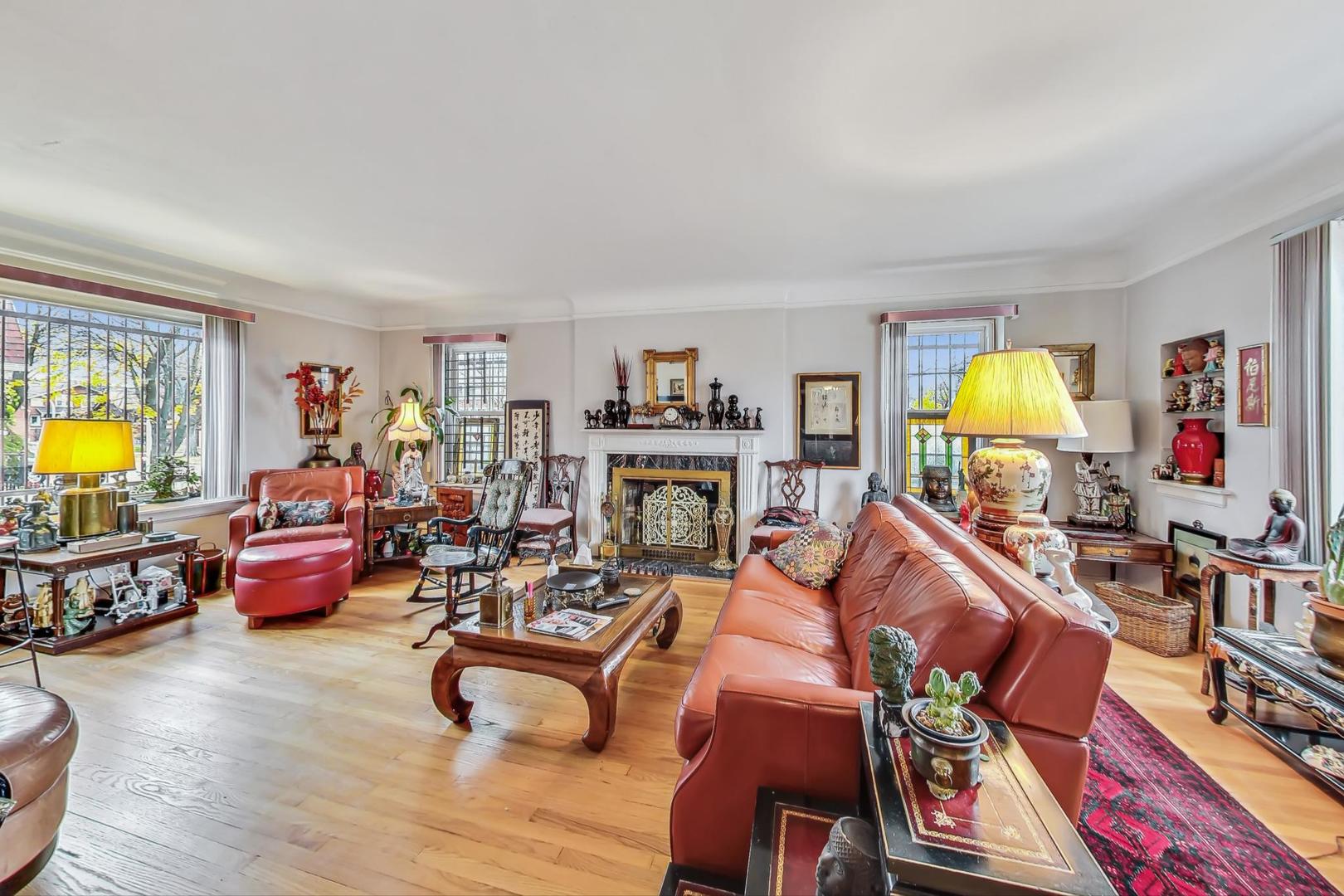 7356 S Bennett Avenue