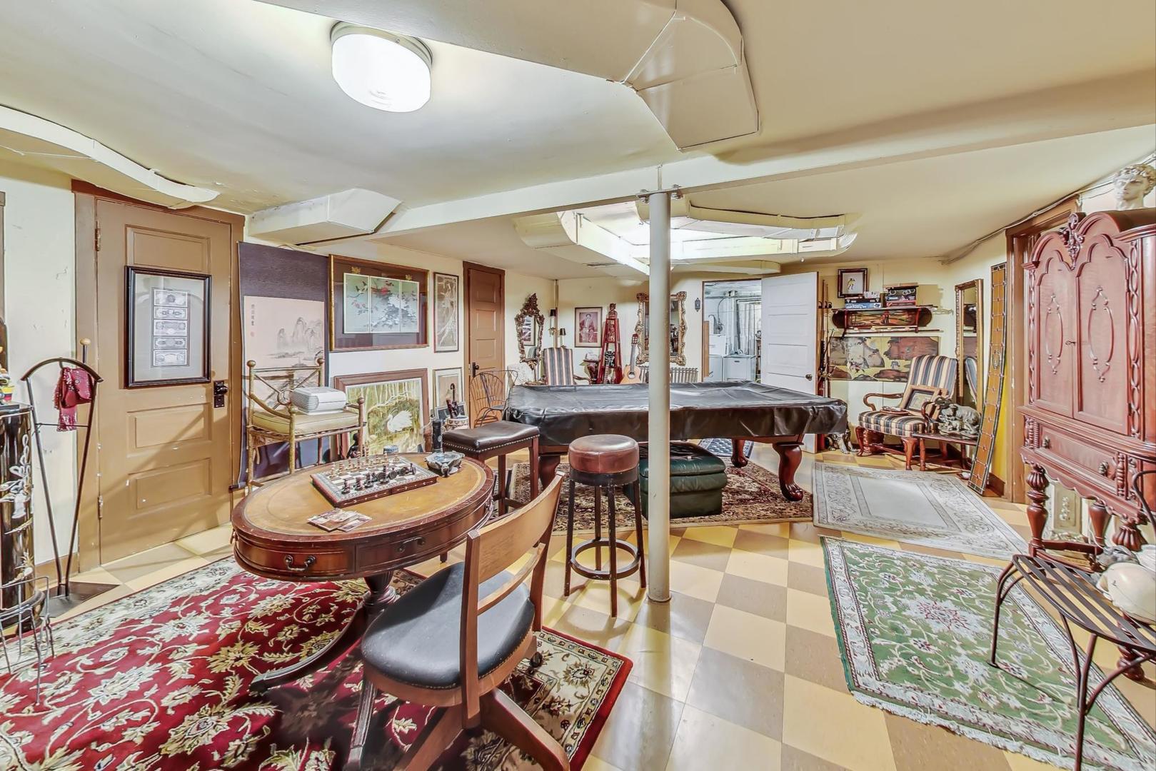 7356 S Bennett Avenue