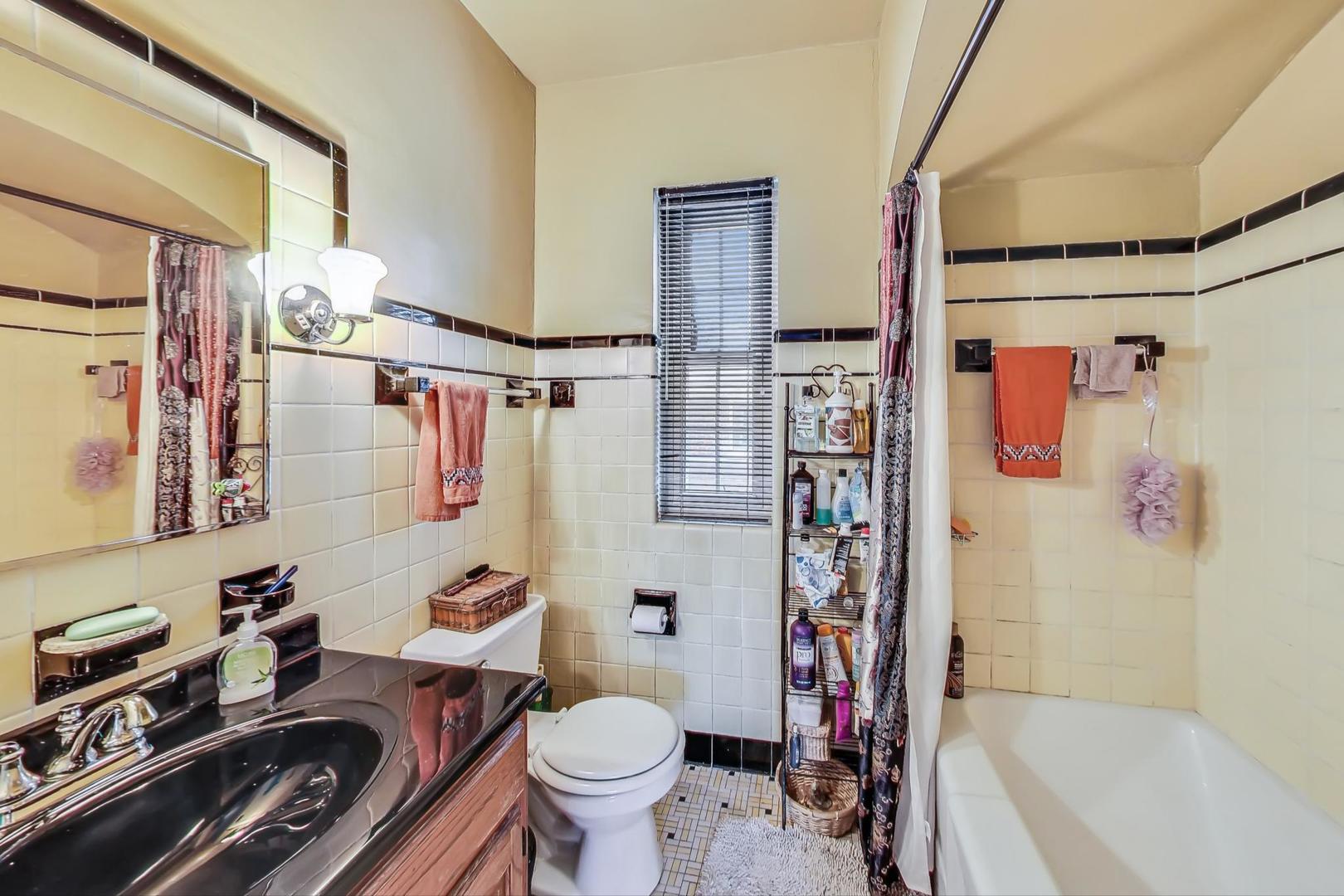 7356 S Bennett Avenue