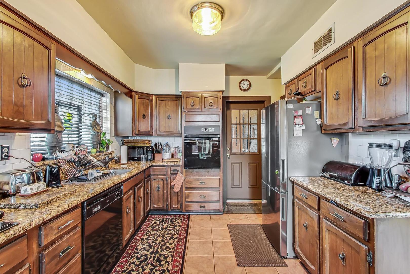 7356 S Bennett Avenue