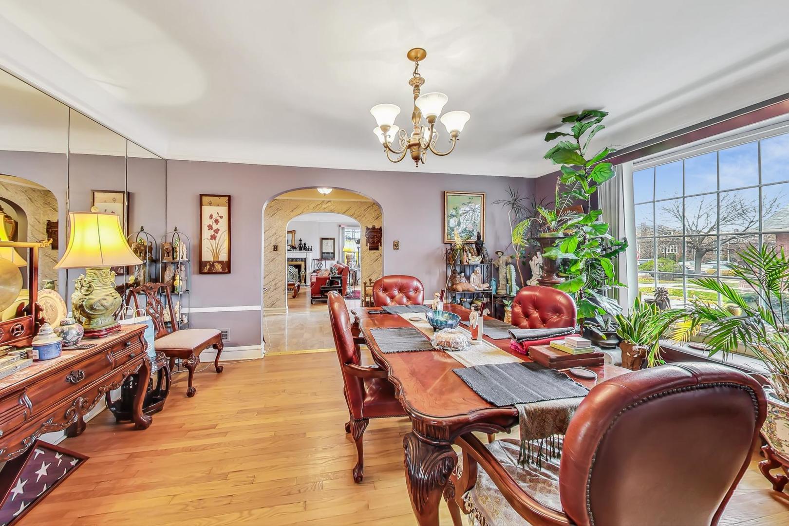 7356 S Bennett Avenue