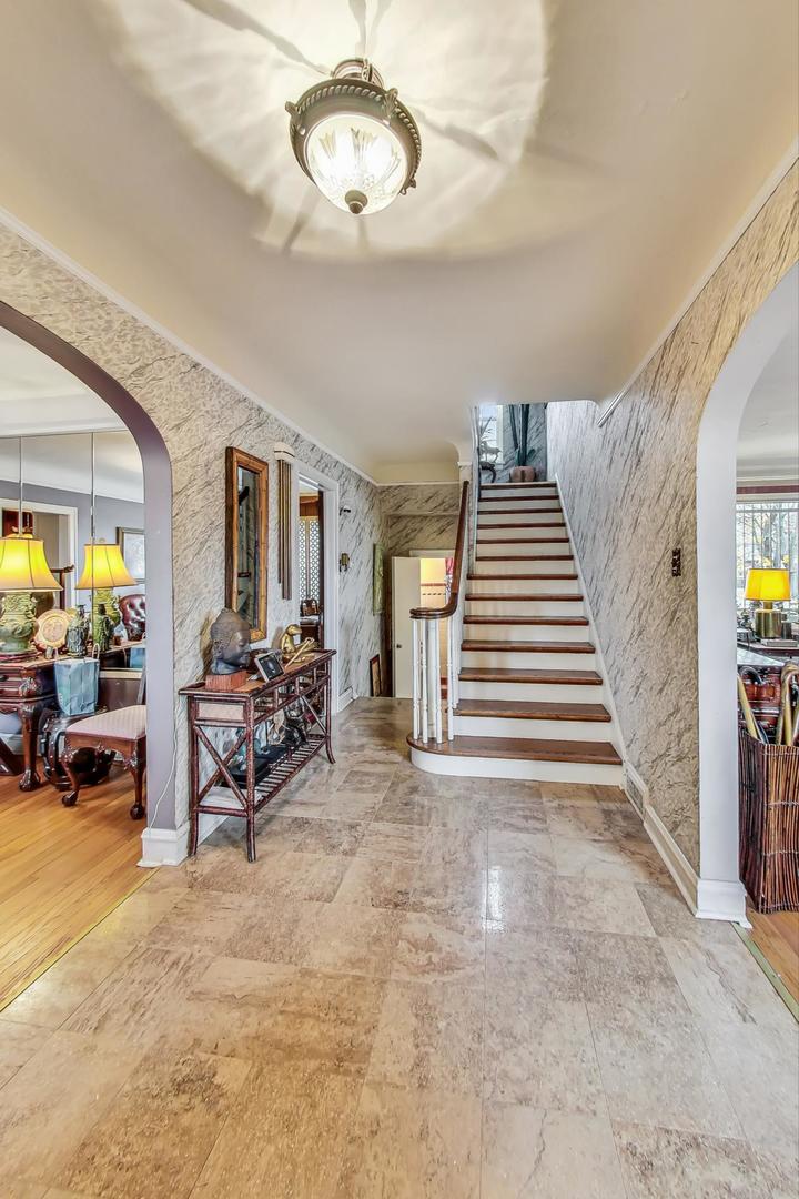 7356 S Bennett Avenue