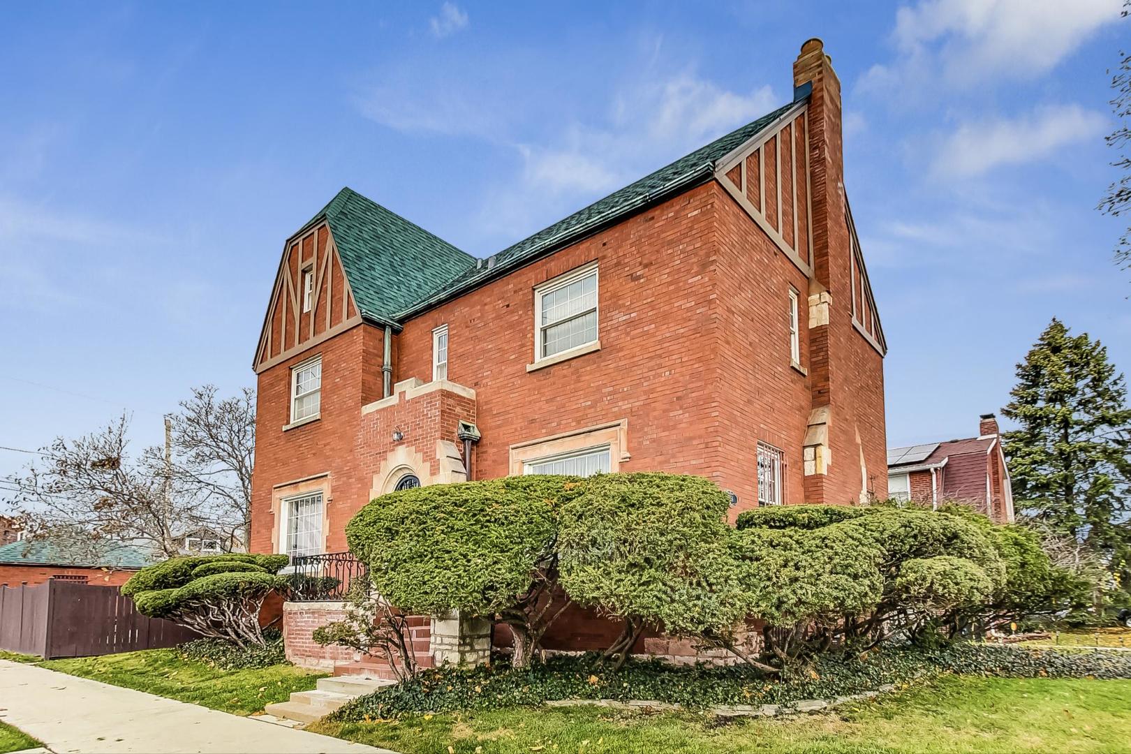 7356 S Bennett Avenue