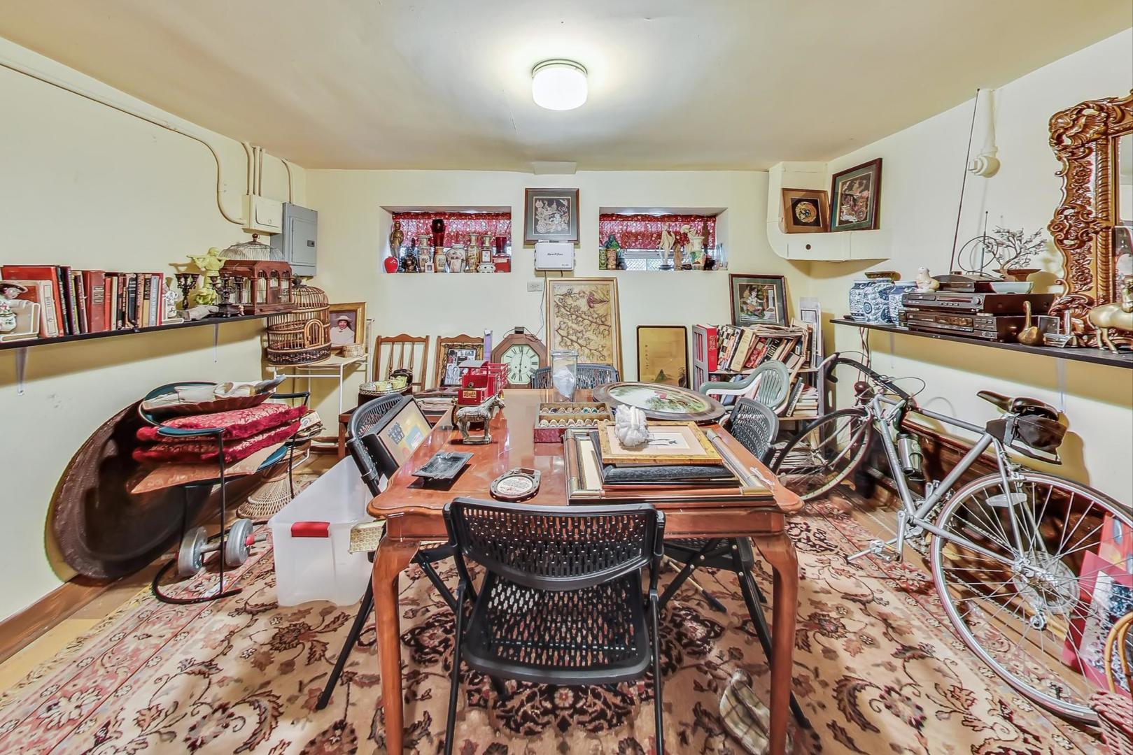 7356 S Bennett Avenue