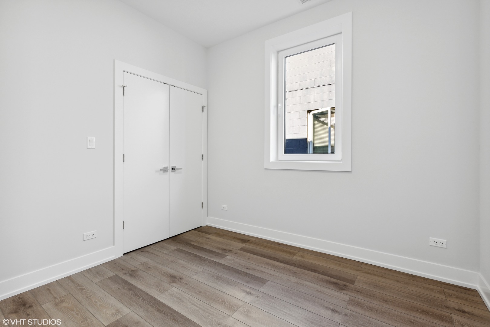 219 S Hamilton Avenue Unit: 4N