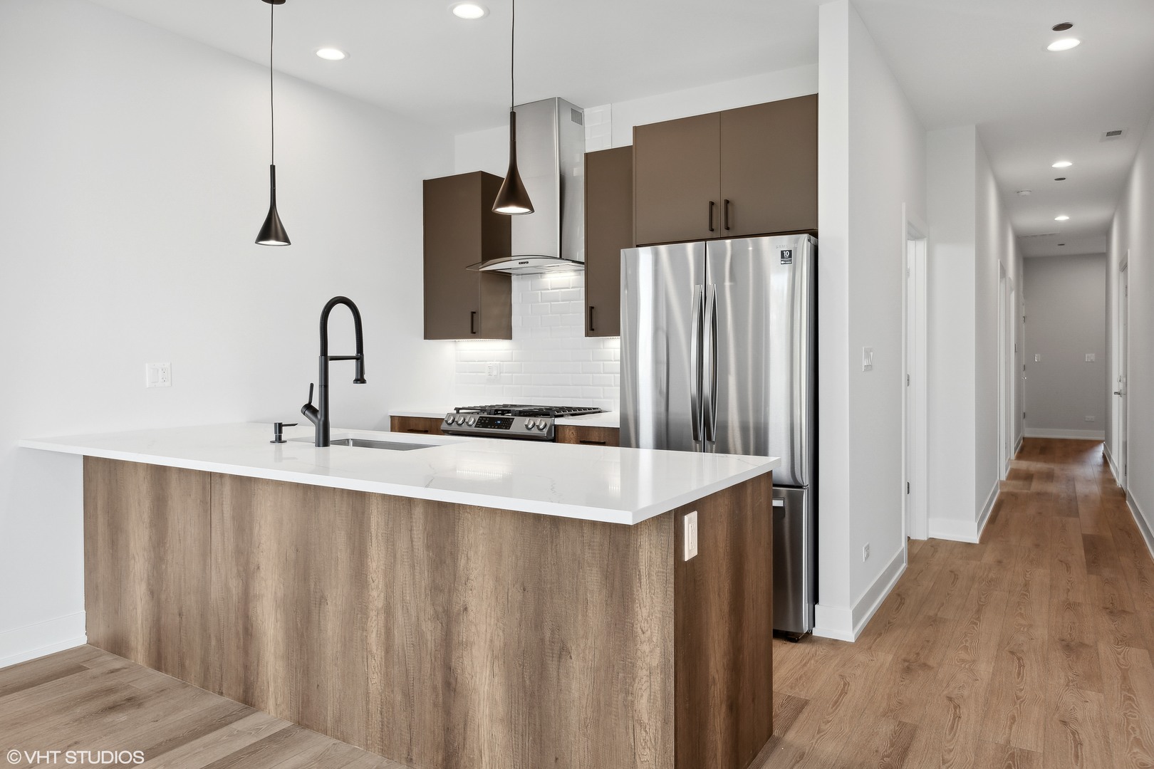 219 S Hamilton Avenue Unit: 4N