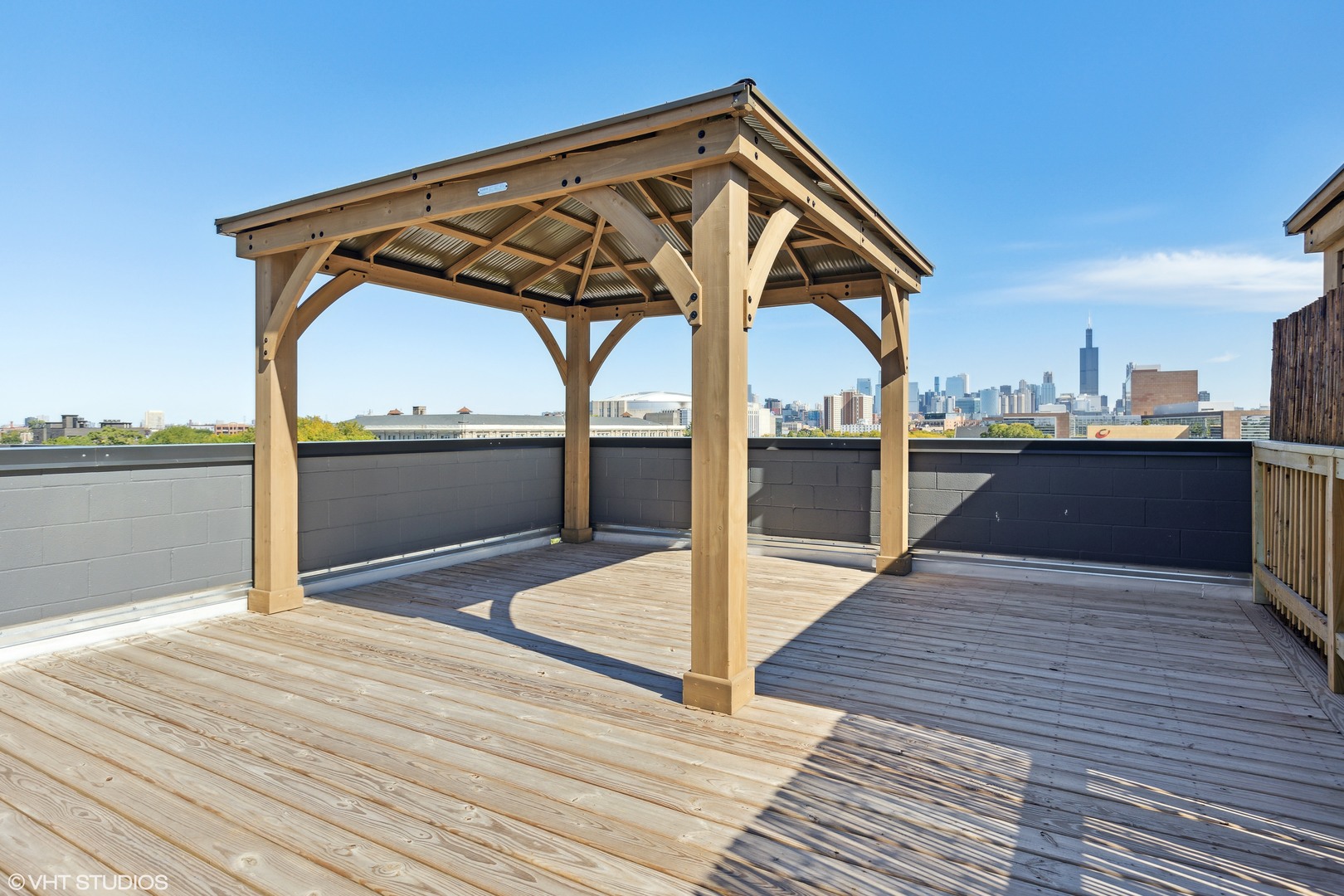 219 S Hamilton Avenue Unit: 4N