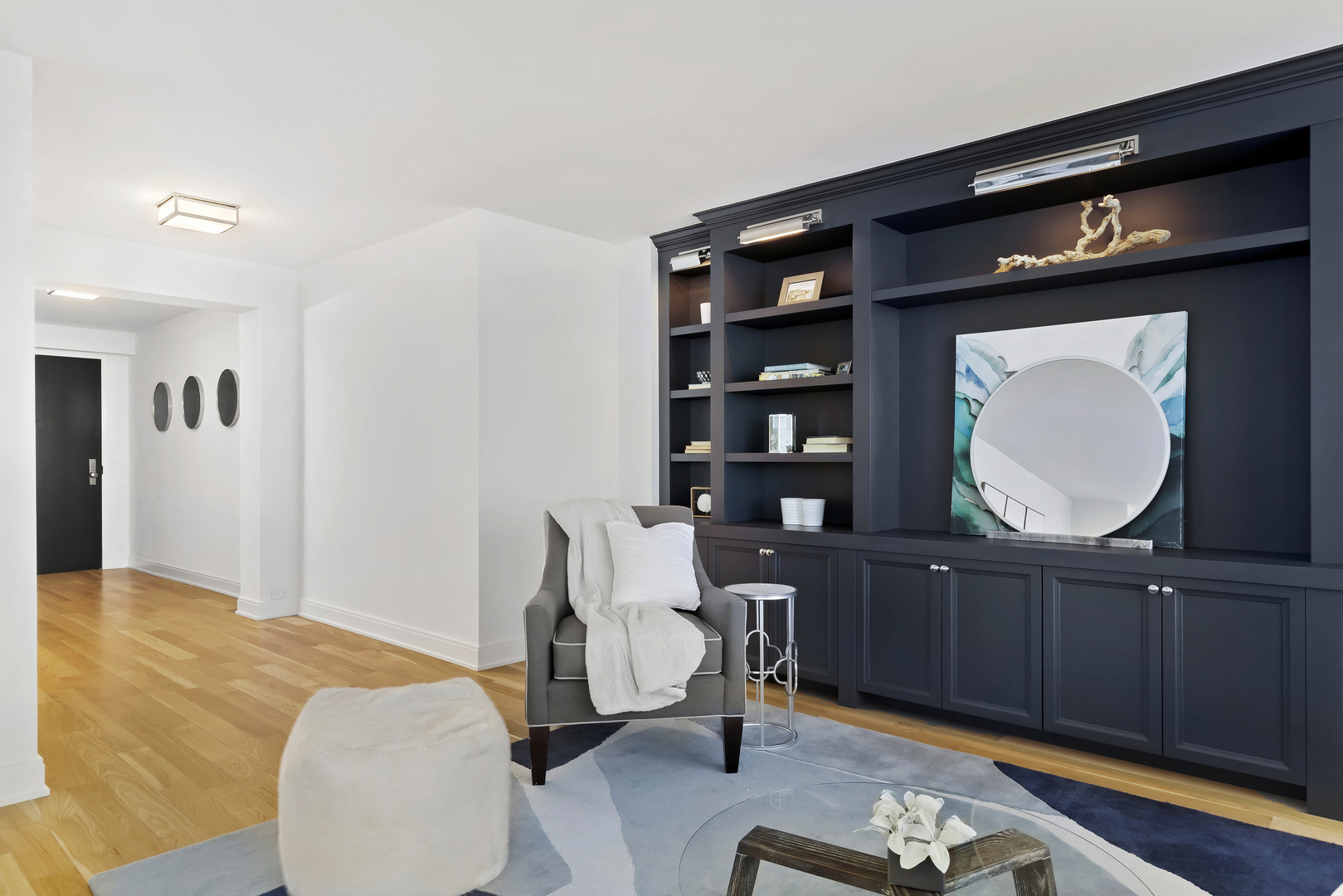 1555 N ASTOR Street Unit: 33E