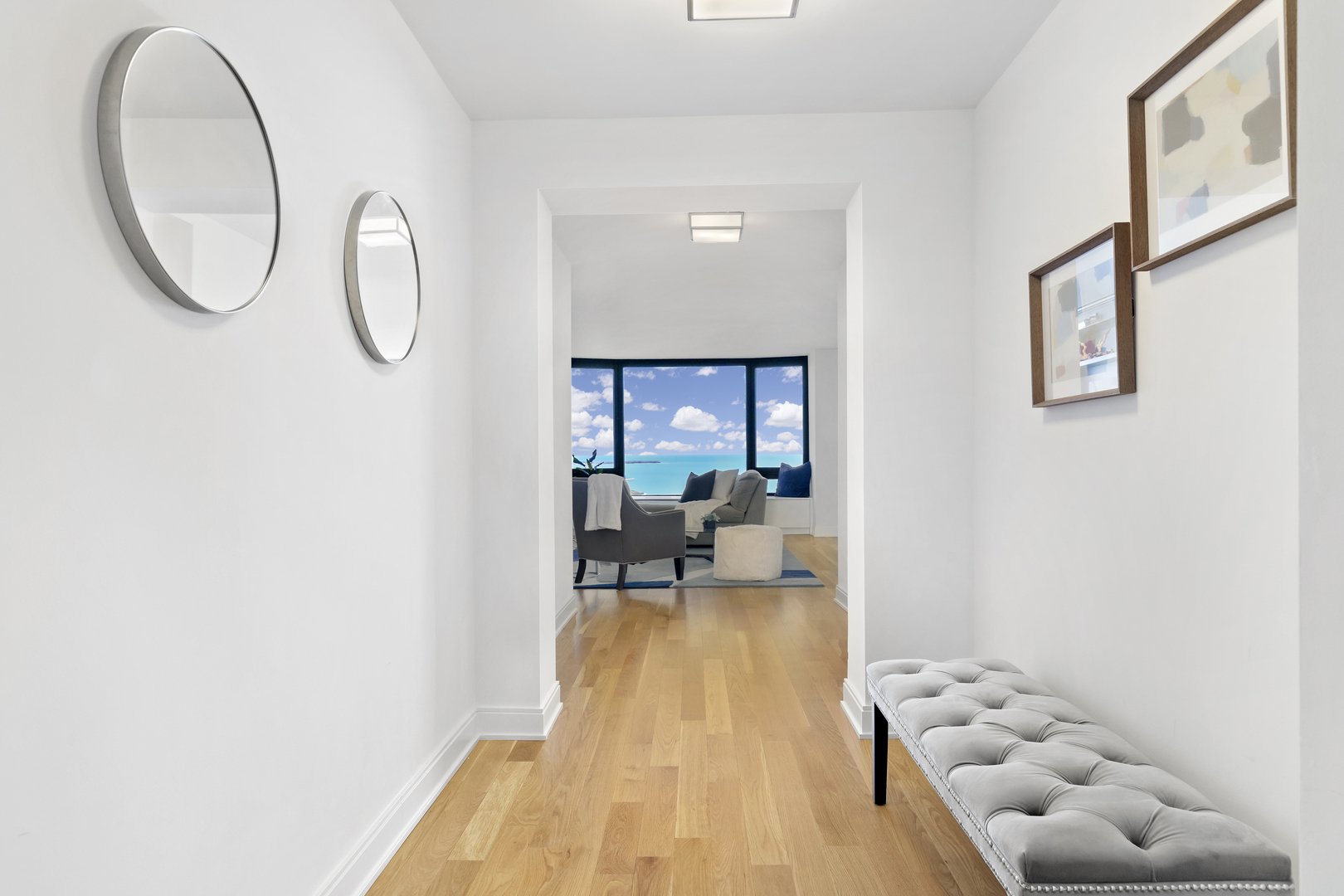 1555 N ASTOR Street Unit: 33E