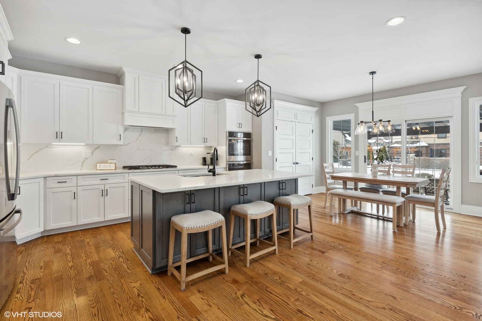 22672 FIELDSTONE Drive