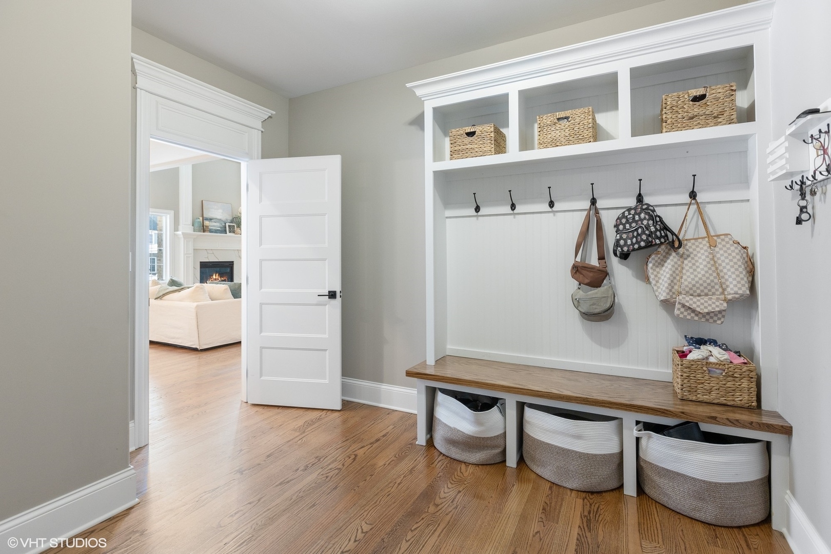 22672 FIELDSTONE Drive