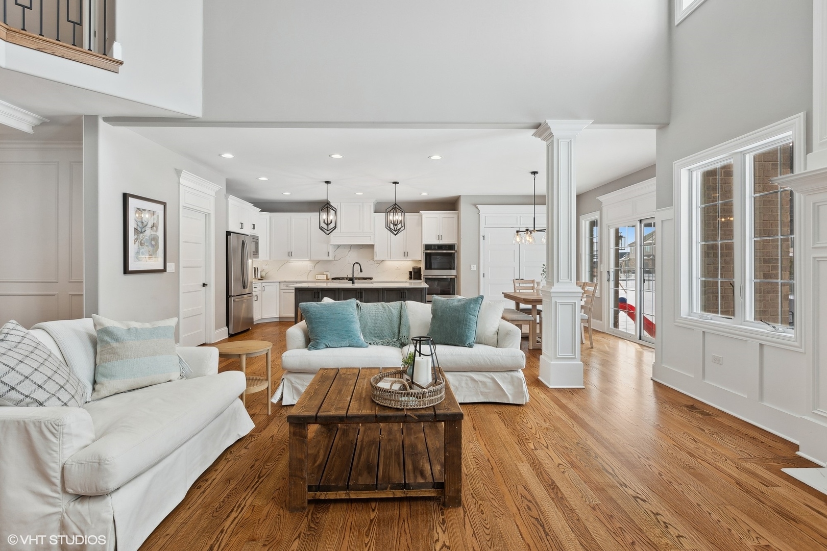 22672 FIELDSTONE Drive