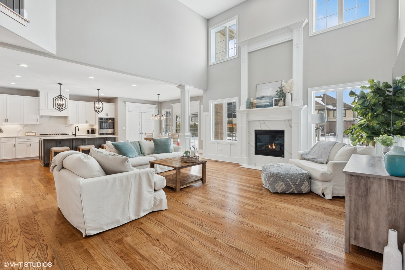 22672 FIELDSTONE Drive