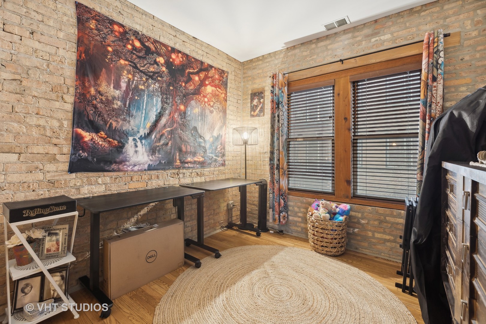 1221 W Greenleaf Avenue Unit: 1S