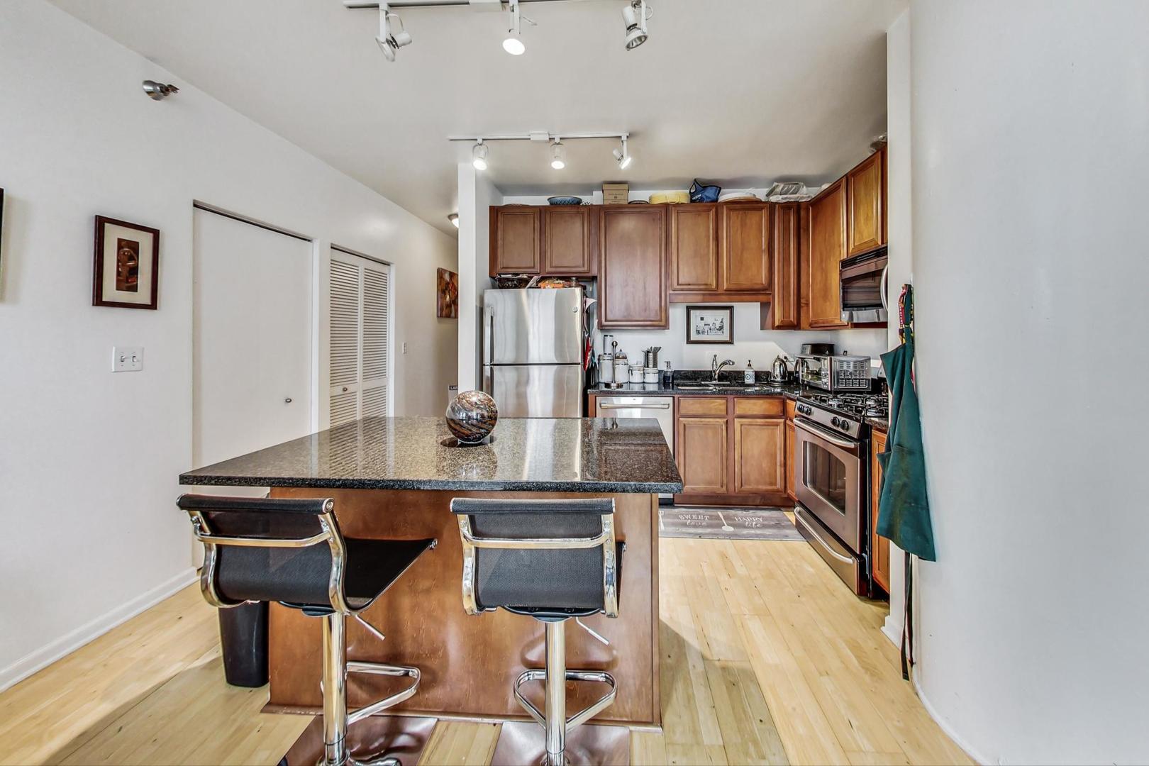 1255 S STATE Street Unit: 703