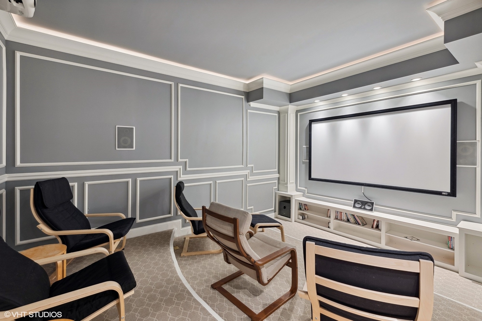 3828 N Paulina Street