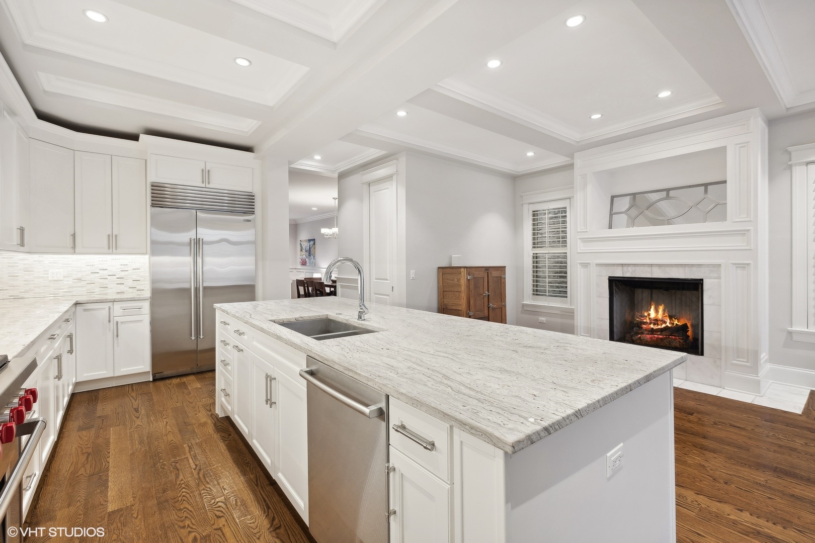 3828 N Paulina Street