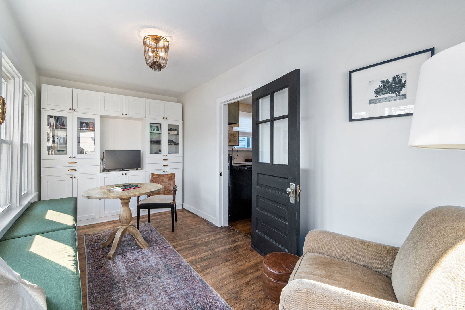 5809 W Waveland Avenue