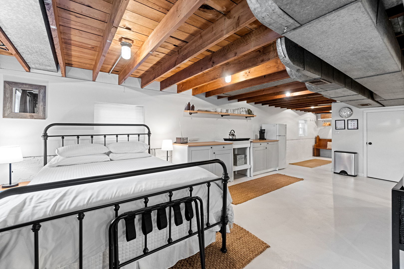 5809 W Waveland Avenue