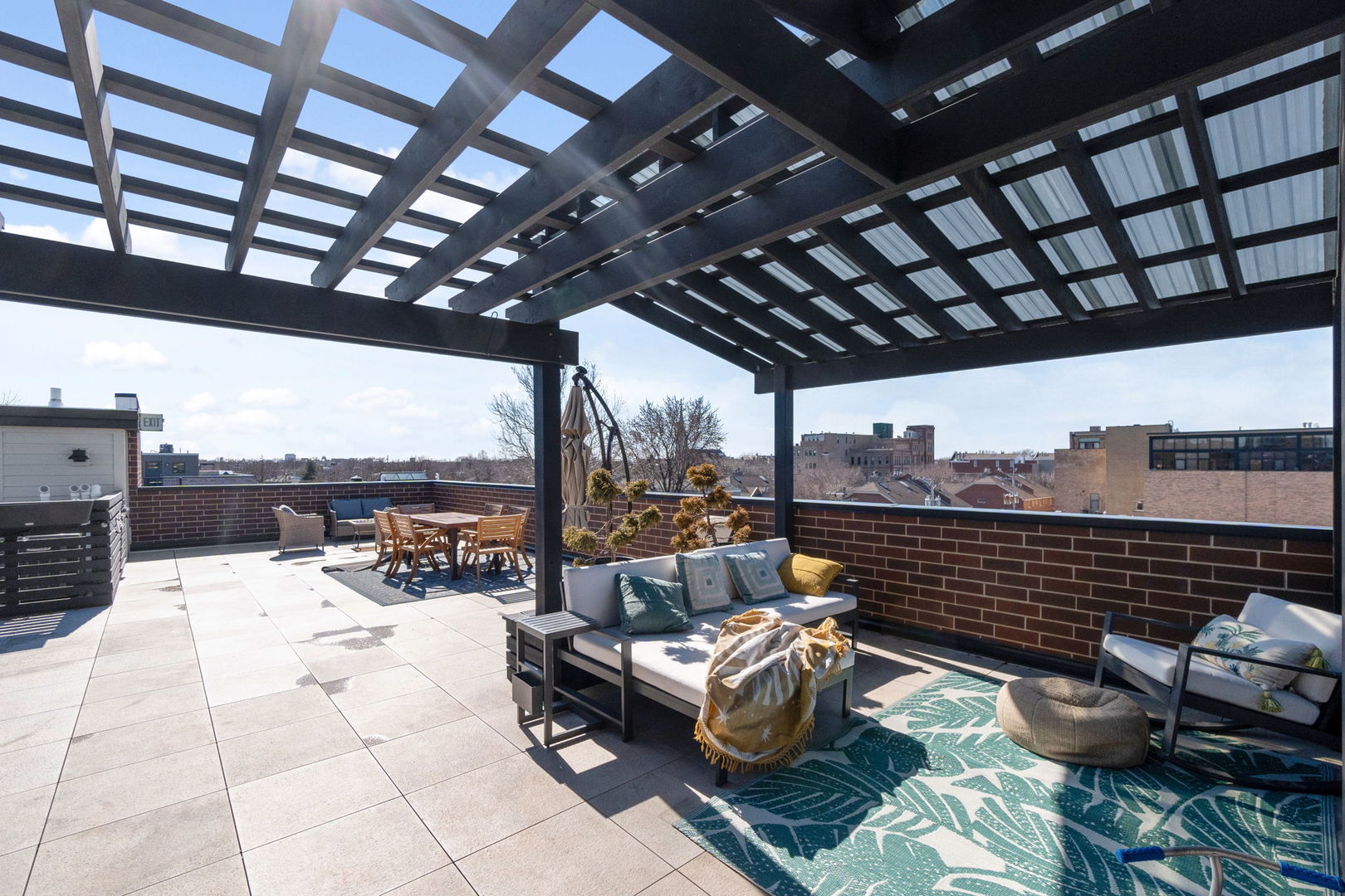 1211 W Belmont Avenue Unit: 3W