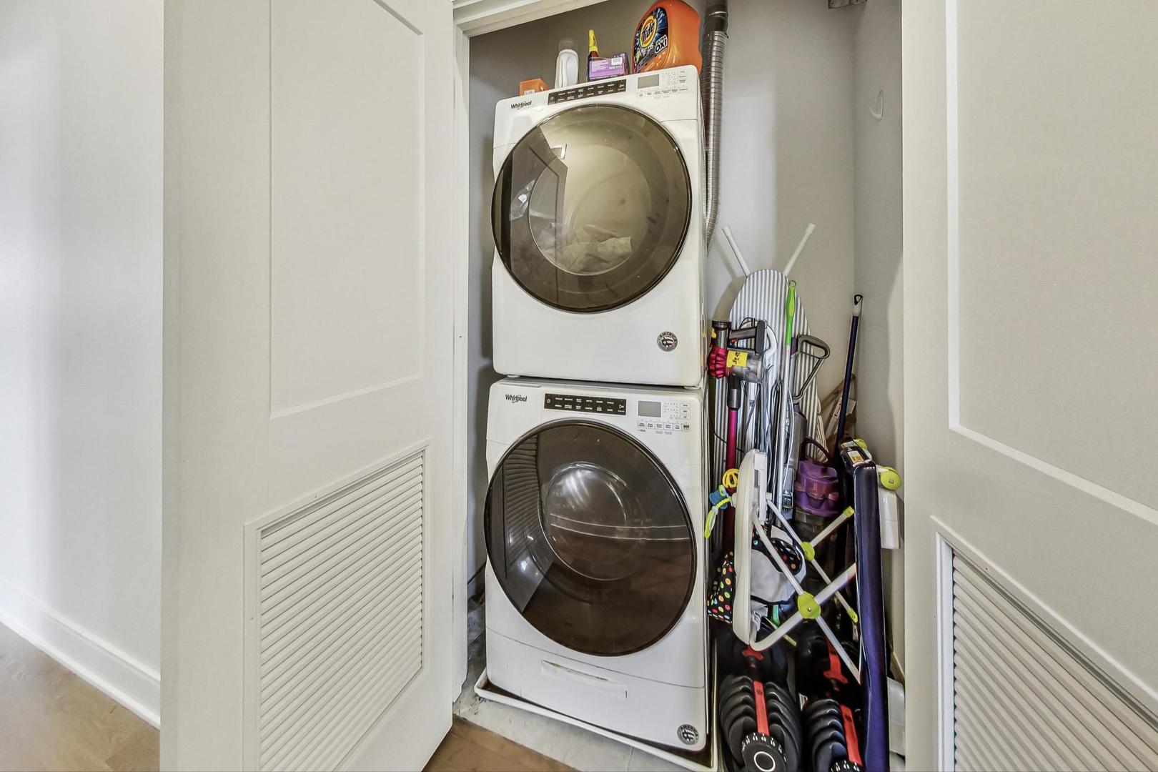 1211 W Belmont Avenue Unit: 3W