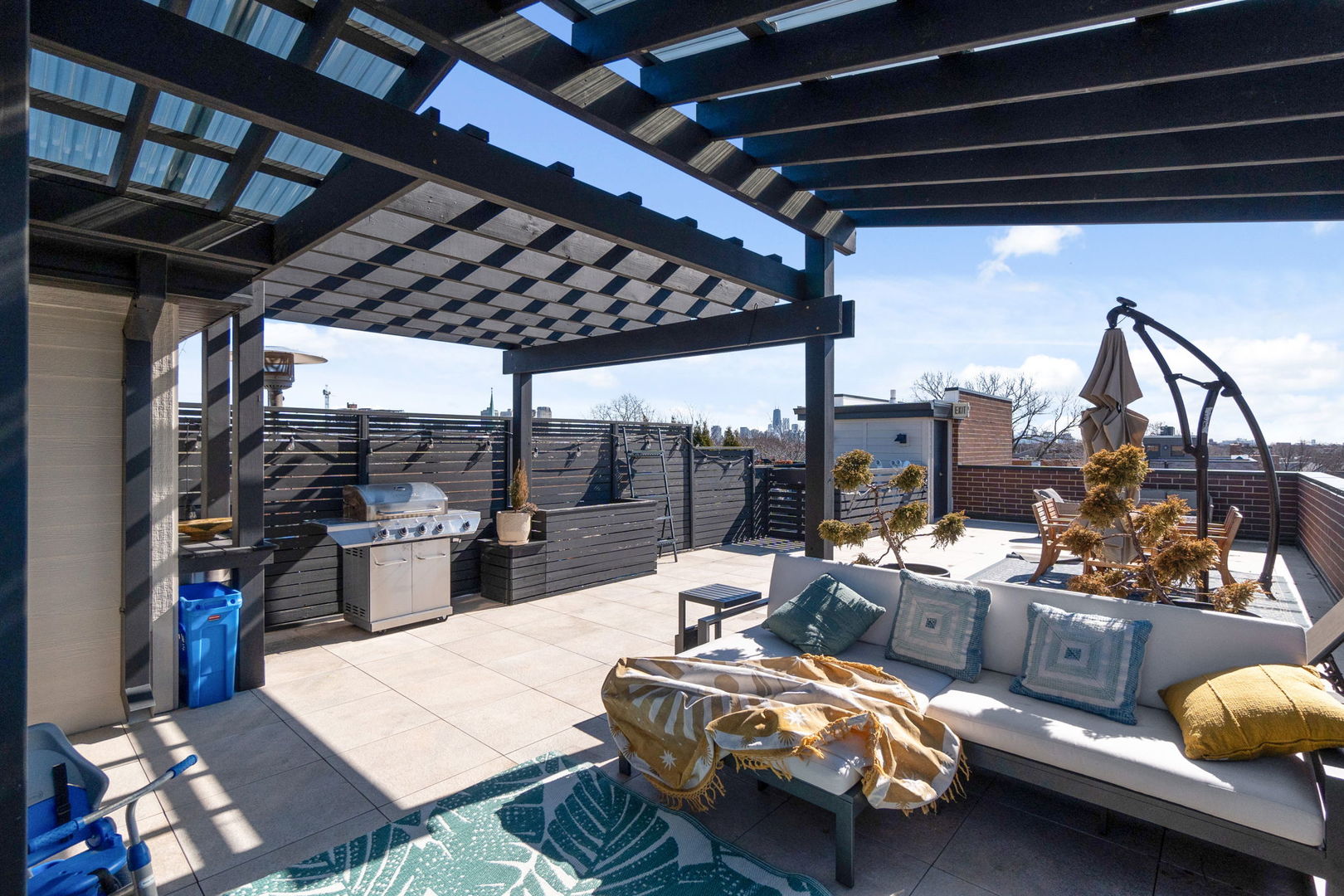 1211 W Belmont Avenue Unit: 3W