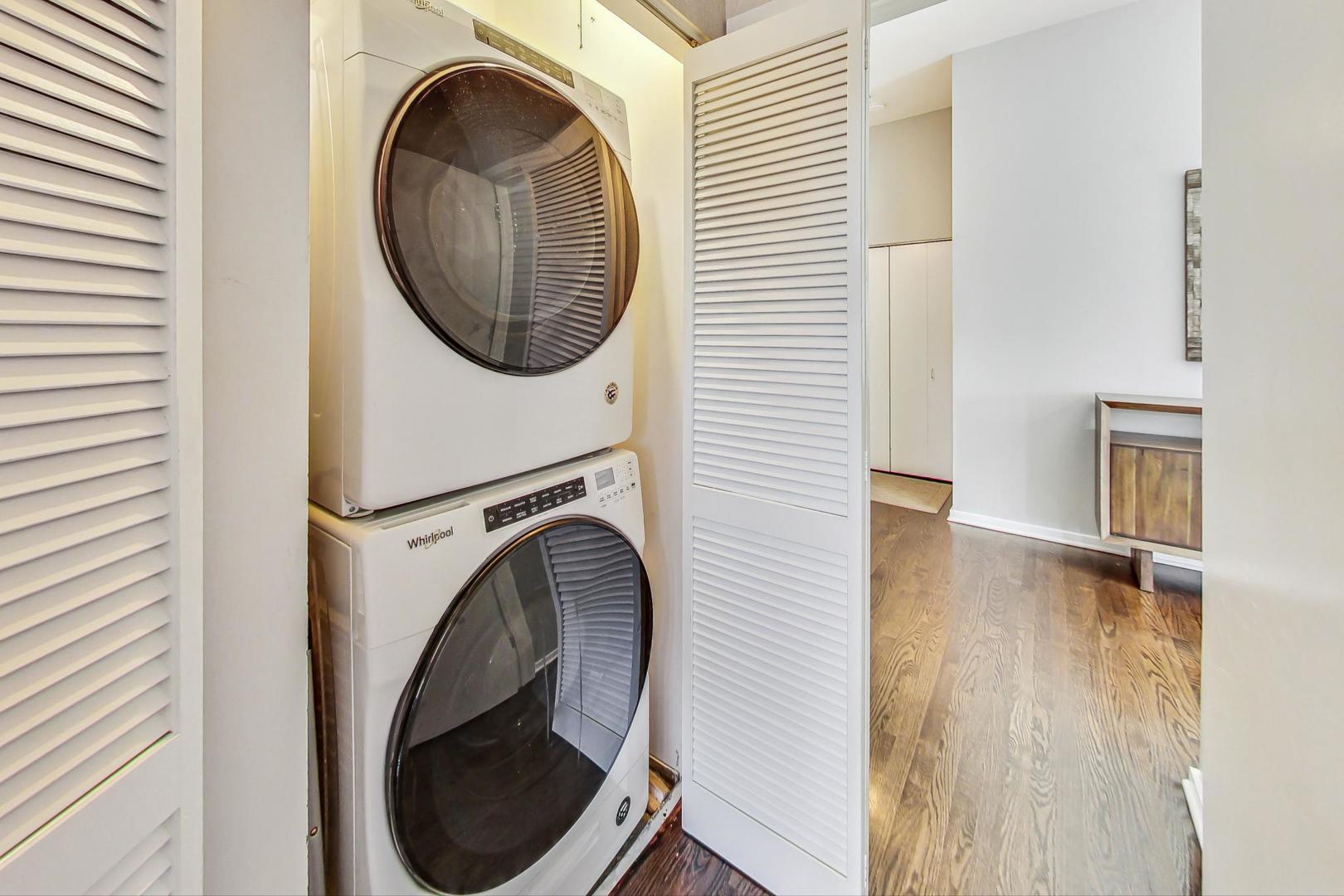 1955 N Leavitt Street Unit: 2A