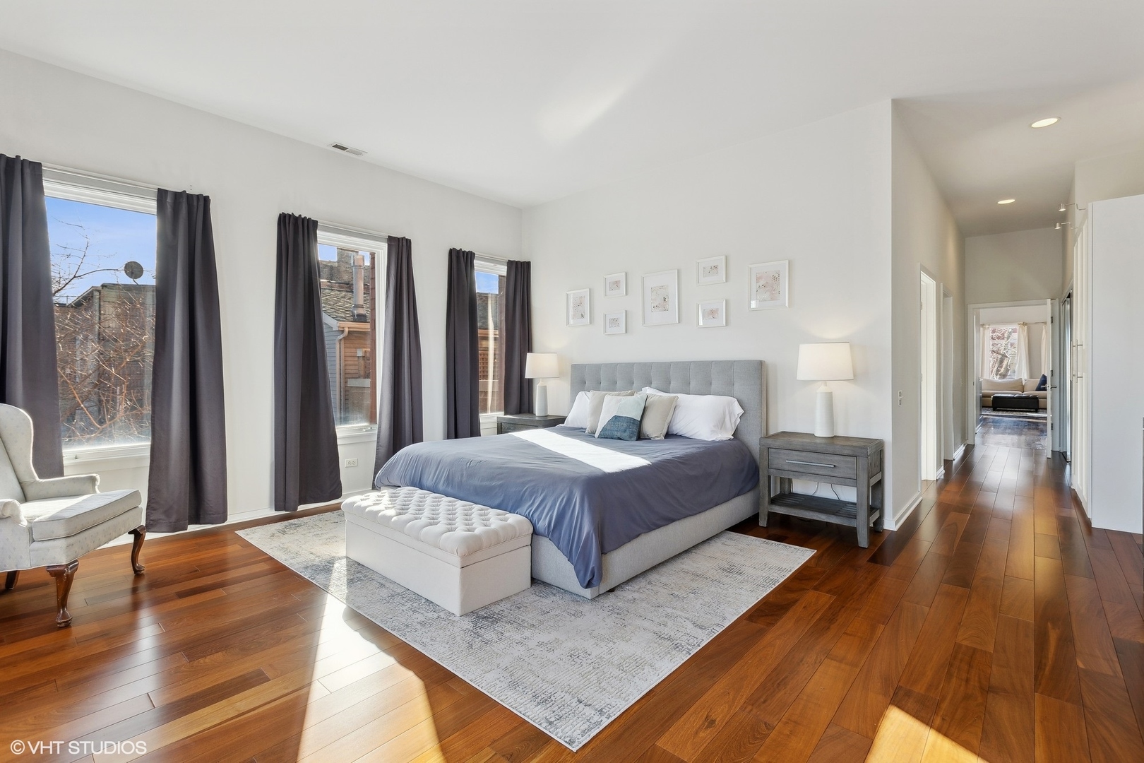 1955 N Leavitt Street Unit: 2A