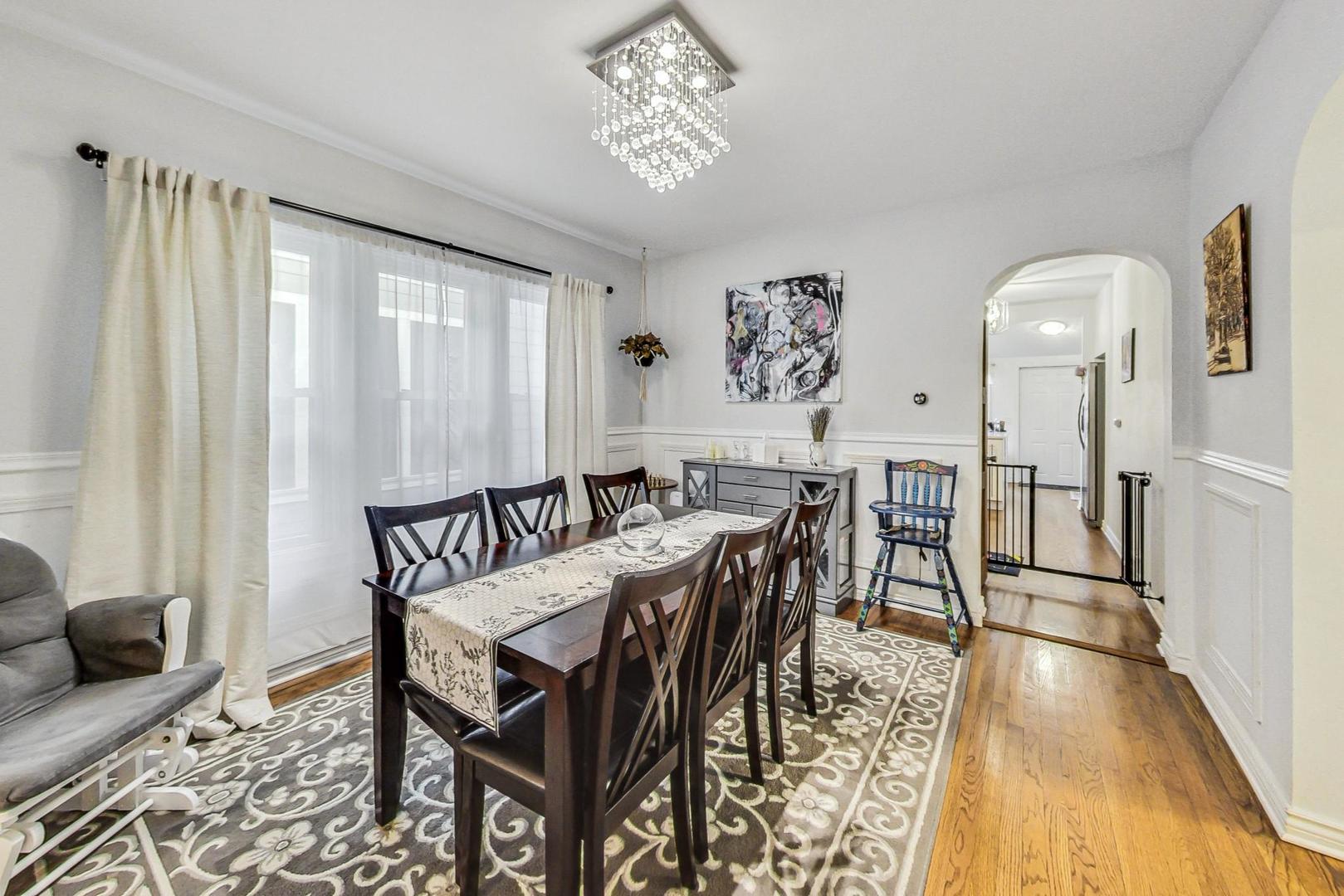 5248 N Ludlam Avenue