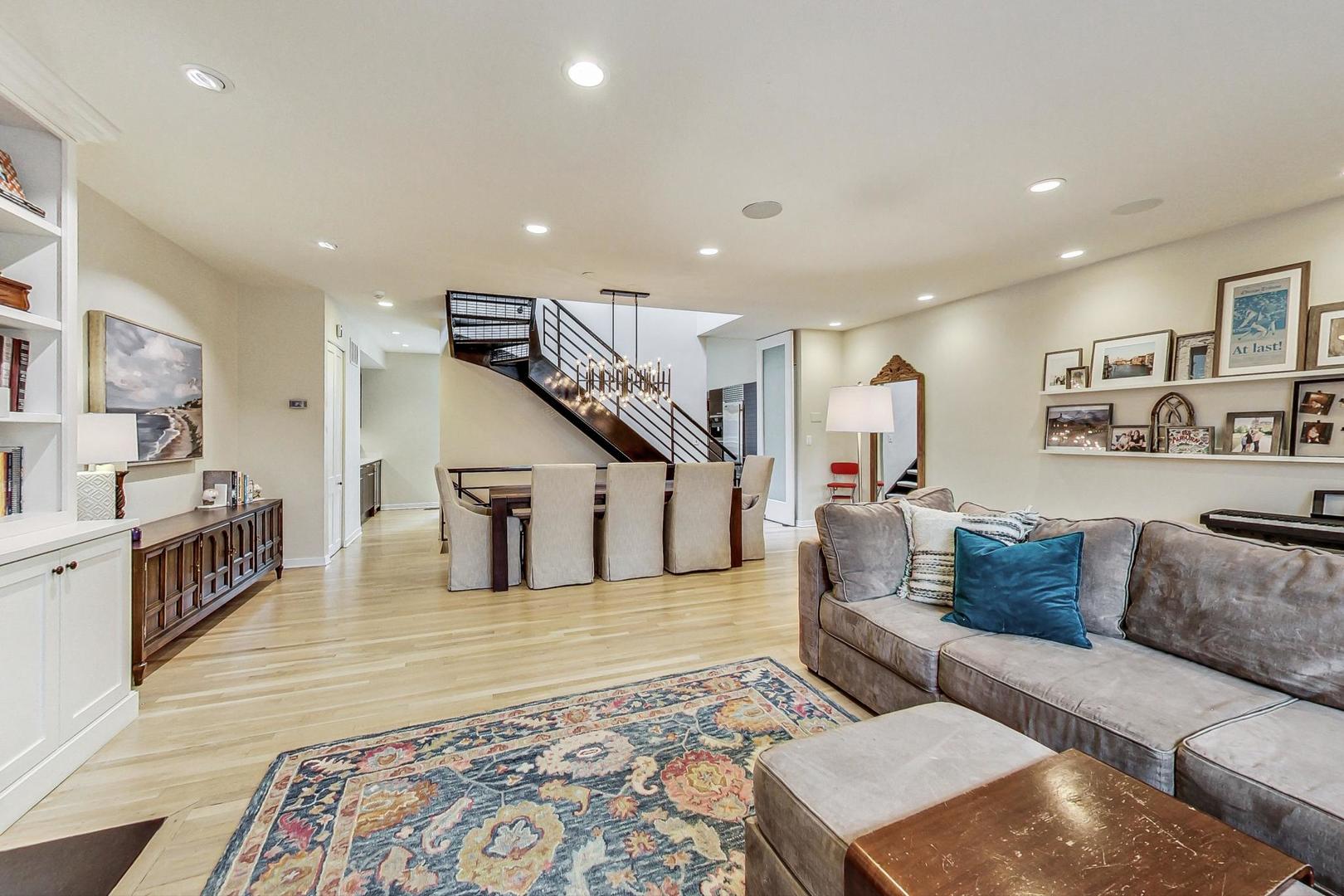 1726 N Fremont Street