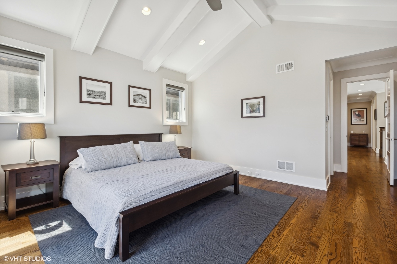 4539 N Seeley Avenue