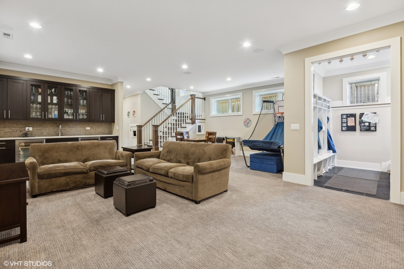 4539 N Seeley Avenue