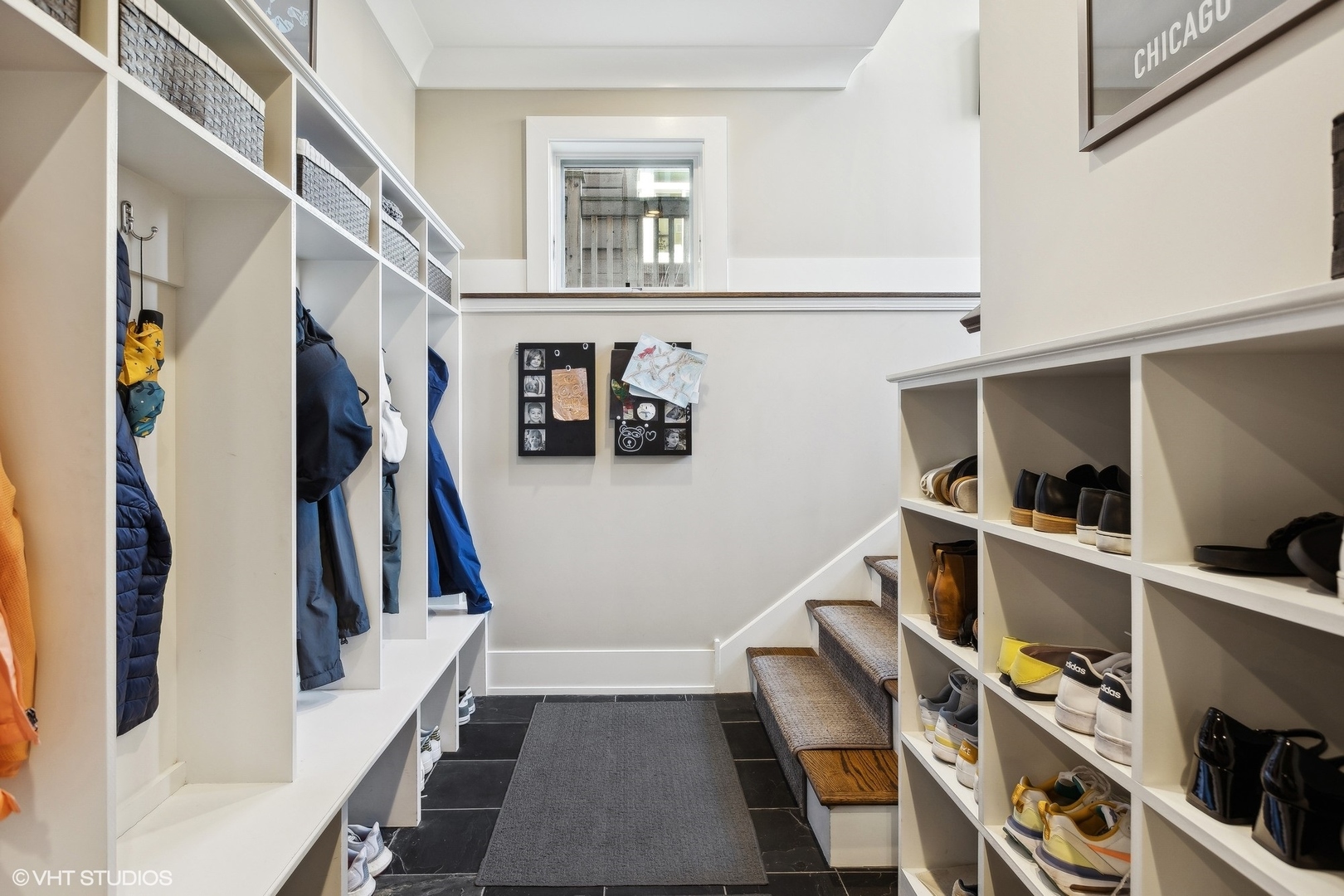 4539 N Seeley Avenue