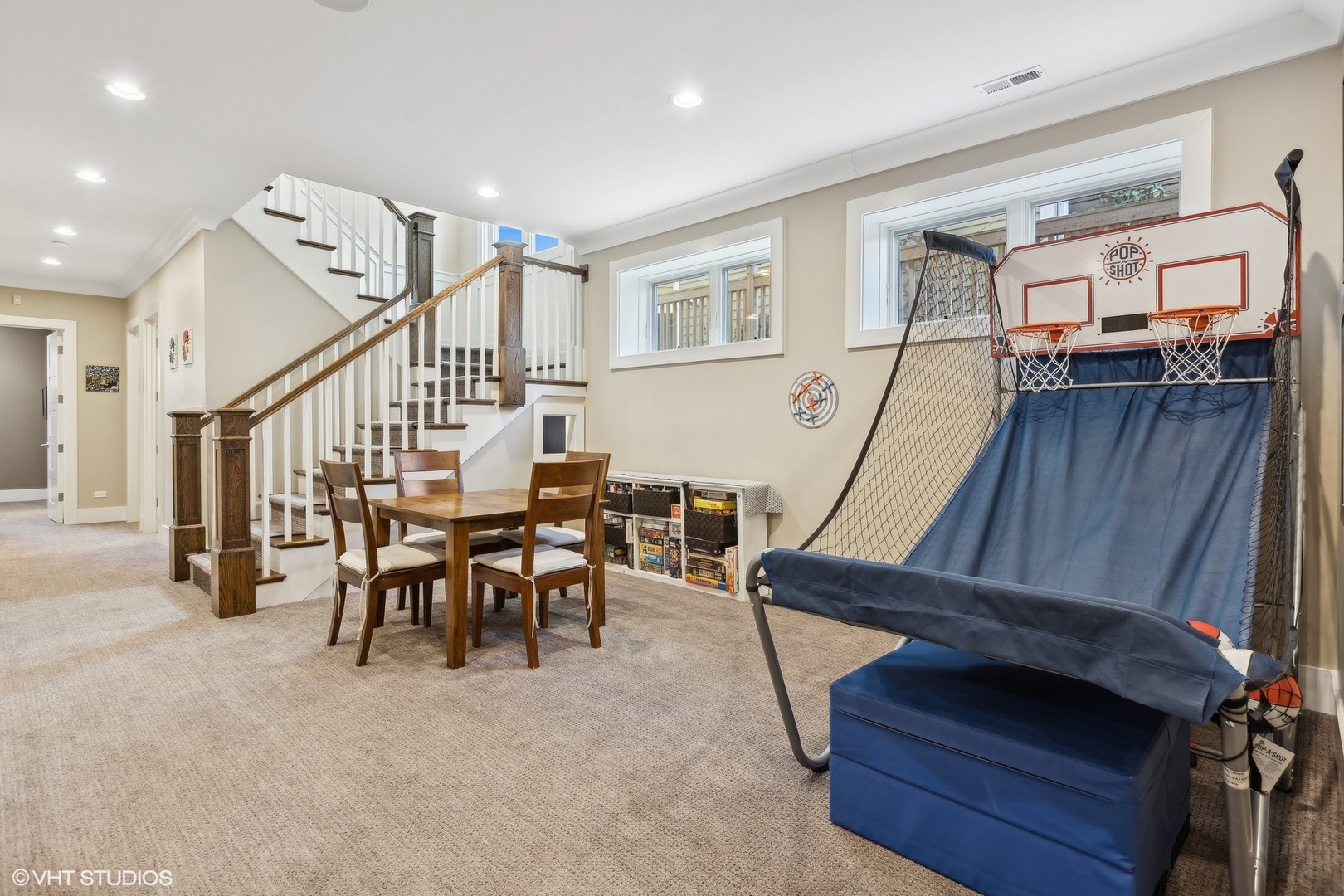 4539 N Seeley Avenue