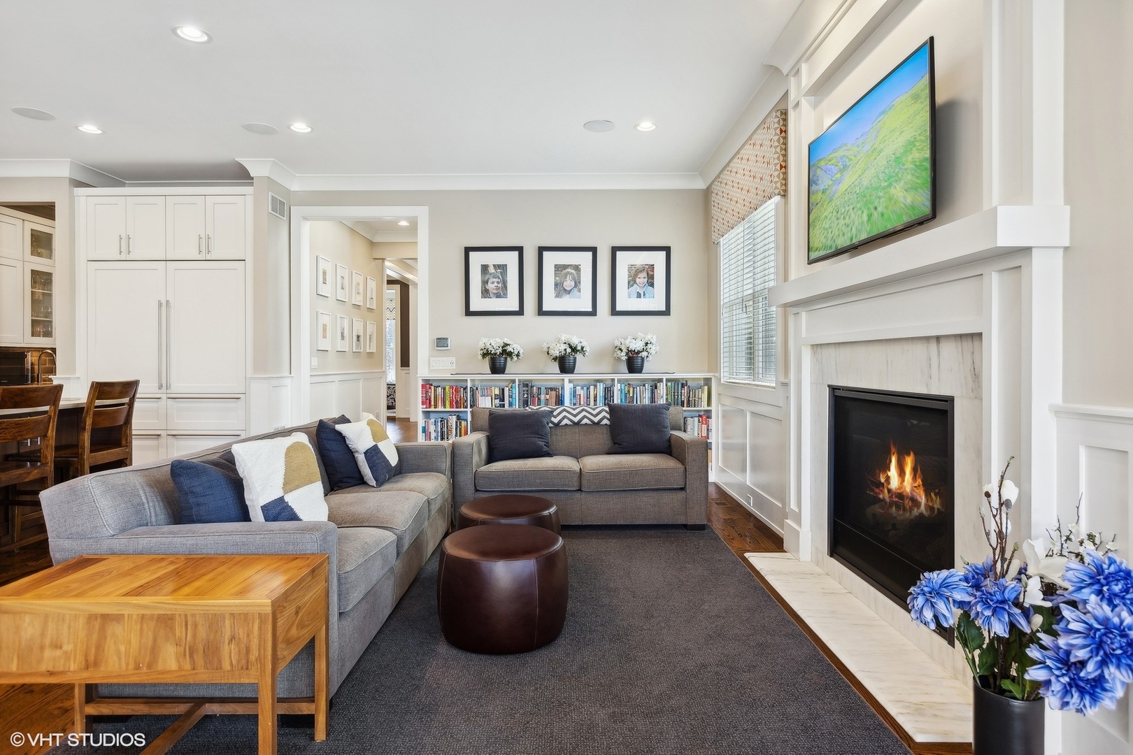 4539 N Seeley Avenue